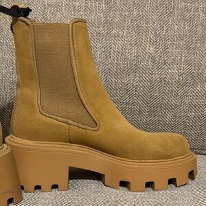 NWT Zara Brown 2” Stylish Platform Boots Shoes Womens Size 5